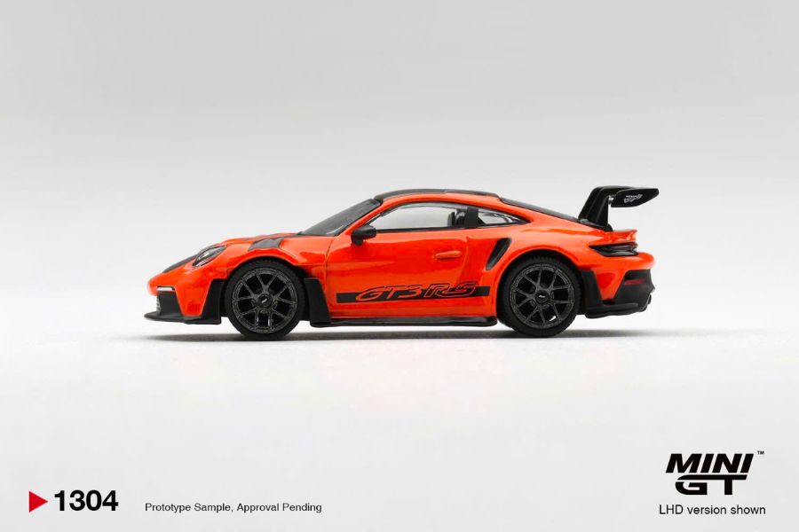 Mini GT MGT01304 Porsche 911 (992) GT3 RS Weissach Package Gulf Orange – ảnh chi tiết 2
