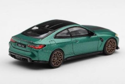 Mini GT MGT01328 BMW M4 CS Frozen Isle of Man Green Metallic – ảnh chi tiết 2